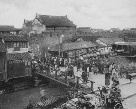 晏海门