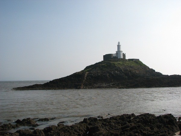 Mumbles灯塔岛藏点,2012年5月第一周GC最佳藏点
