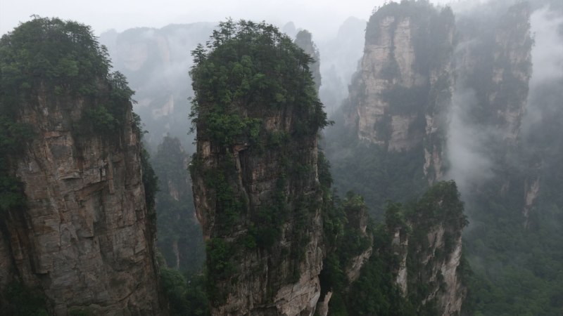 20200115每周藏点Sandstone Pillars of Zhangjiajie – 张家界的砂岩峰林